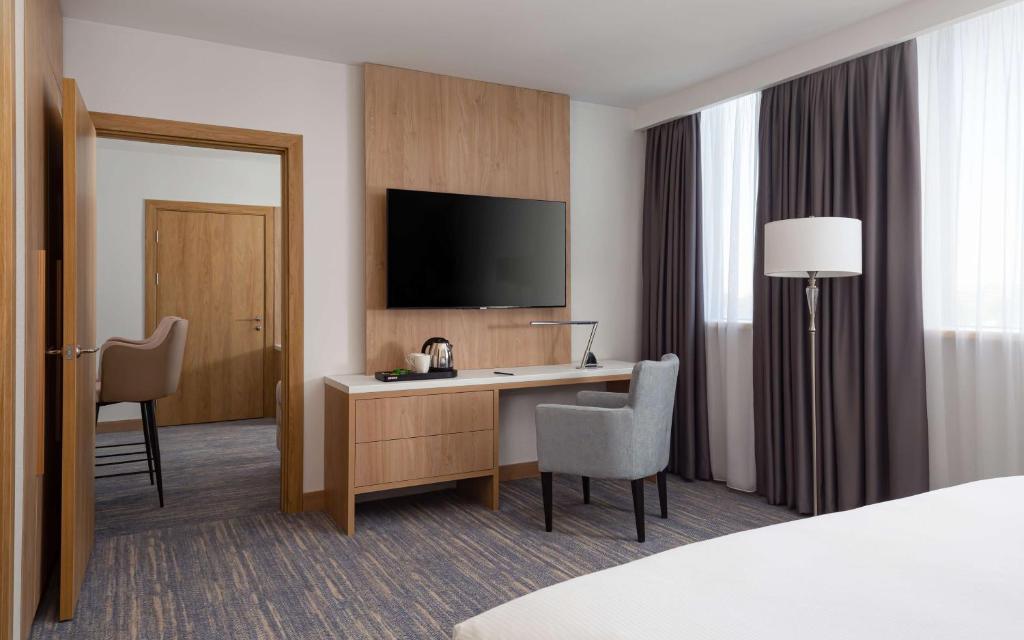 DoubleTree by Hilton Shymkent - King Suite Met één Slaapkamer