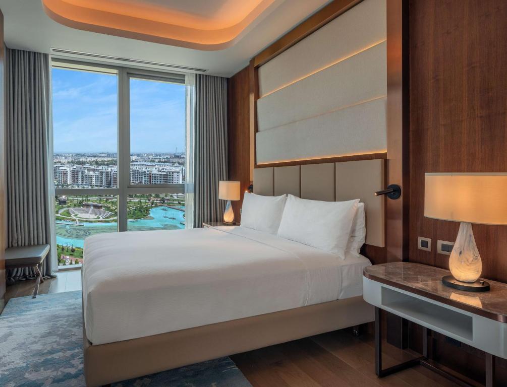 Hilton Tashkent City - One-Bedroom Corner King Suite