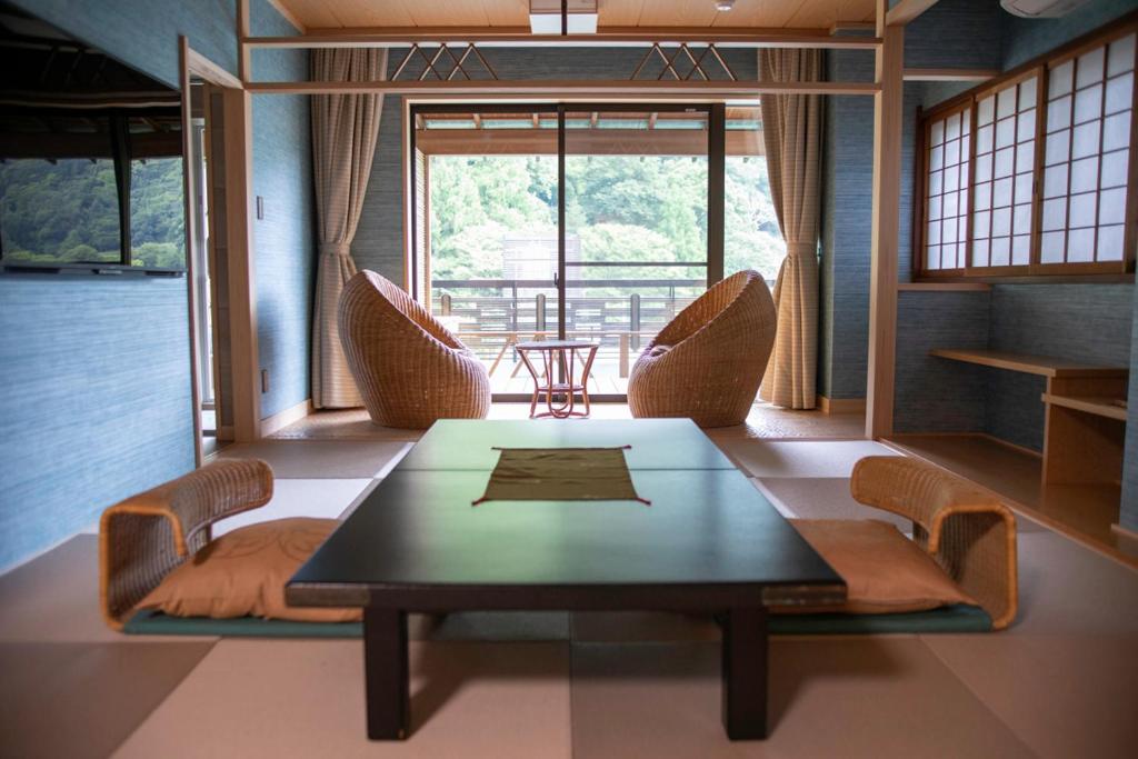 Senkei 予約する