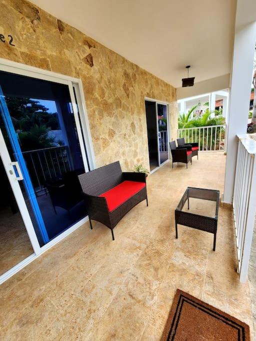 Posezení v ubytování Bella Villa Roomy apartment at 5 min walk to the beach