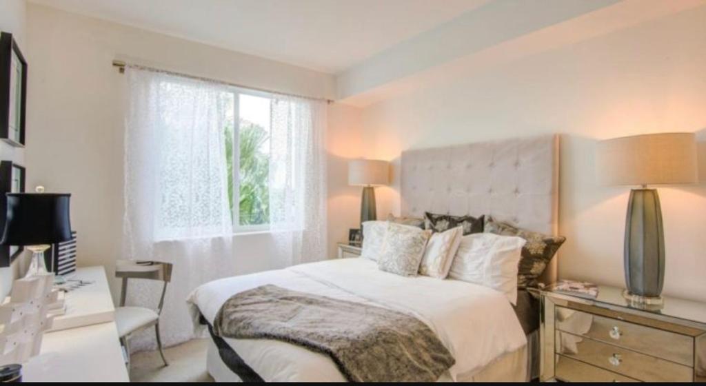 The Pembroke, Pembroke Pines (updated prices 2024)