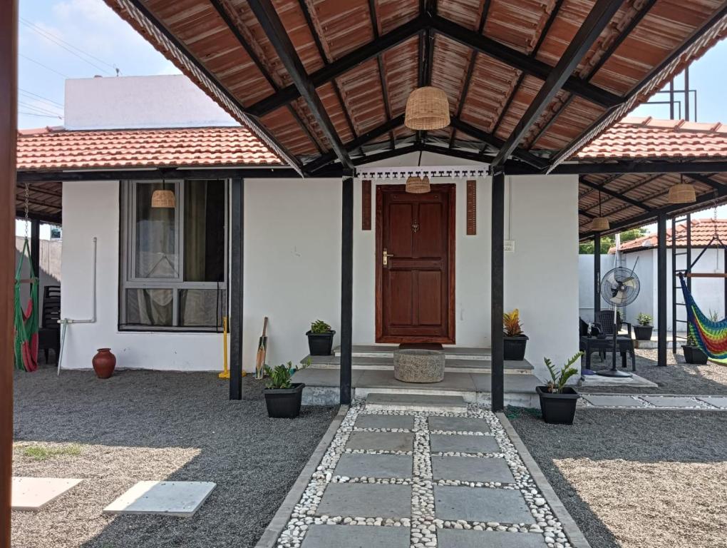 Φωτογραφία από το άλμπουμ του Serene Pool Villa σε Karumattampatti