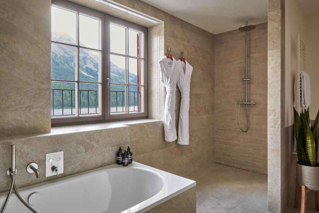 St. Moritz Hotel Towels, Beige