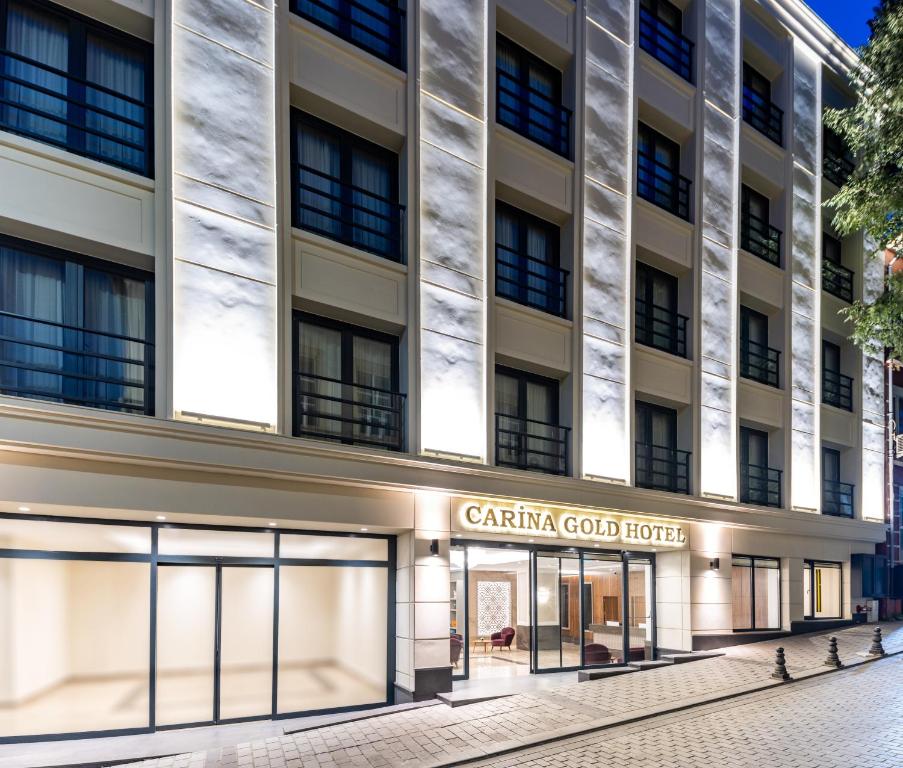 een weergave van de gevel van het canaria gold hotel bij Carina Gold Hotel in Istanbul