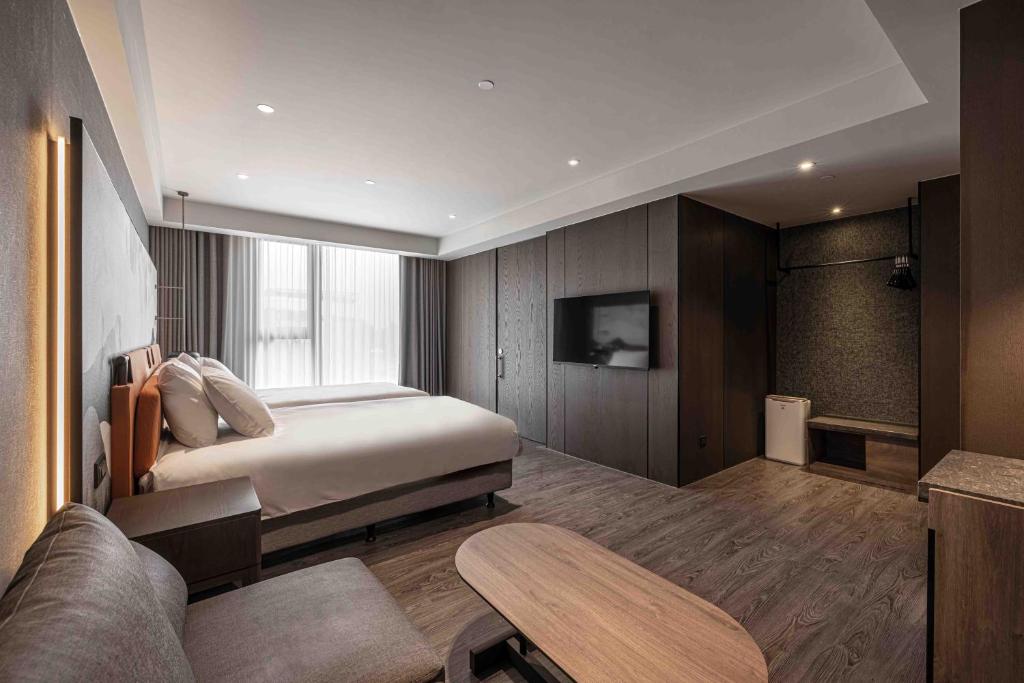 Lakeshore Hotel Hualien Taroko - Building Serenity - Superior Twin Room