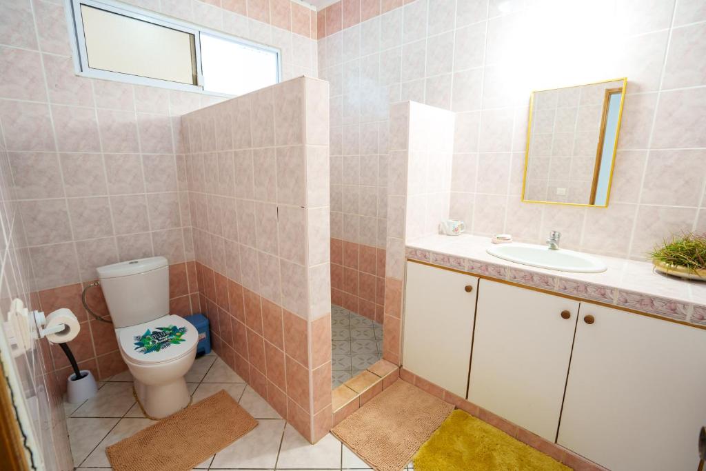 Koupelna v ubytování Noha Lodge