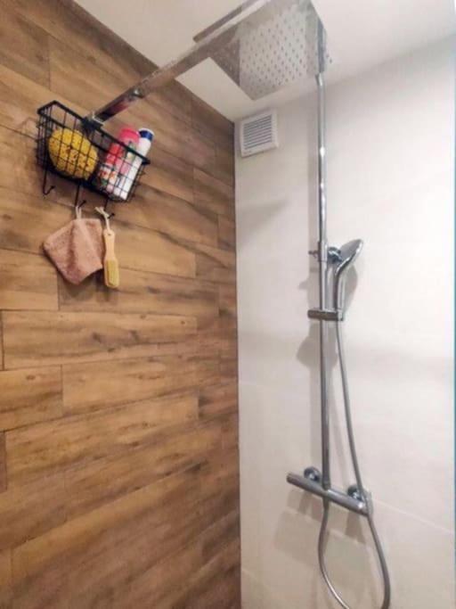 Fotografie z fotogalerie ubytování Specious Modern Apartment v Sofii