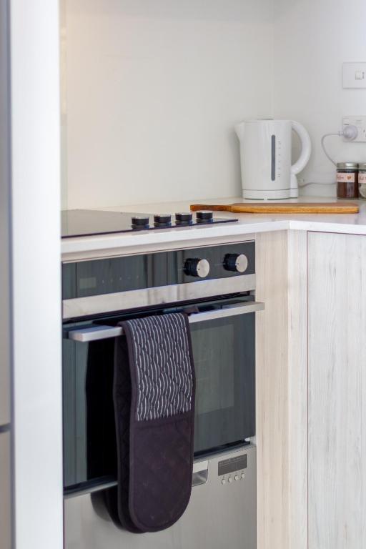 Central City Escape 1 Bed 1 Bath near Hagley Park - Resim 17