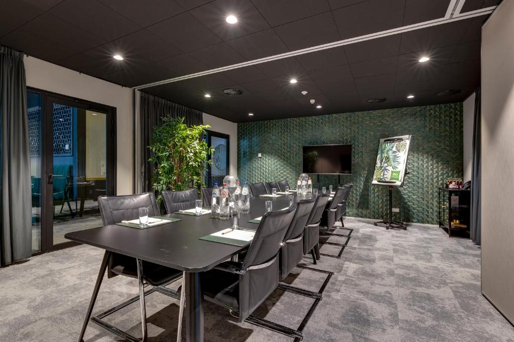 Ibis Styles Amsterdam Airport Park Sleep Fly thonggiocongnghiep.com