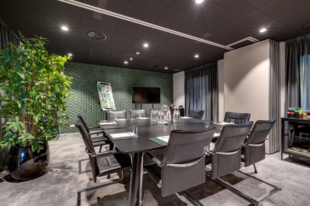 Ibis Styles Amsterdam Airport Park Sleep Fly thonggiocongnghiep.com