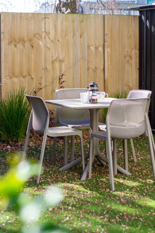 Central City Escape 1 Bed 1 Bath near Hagley Park - Resim 35