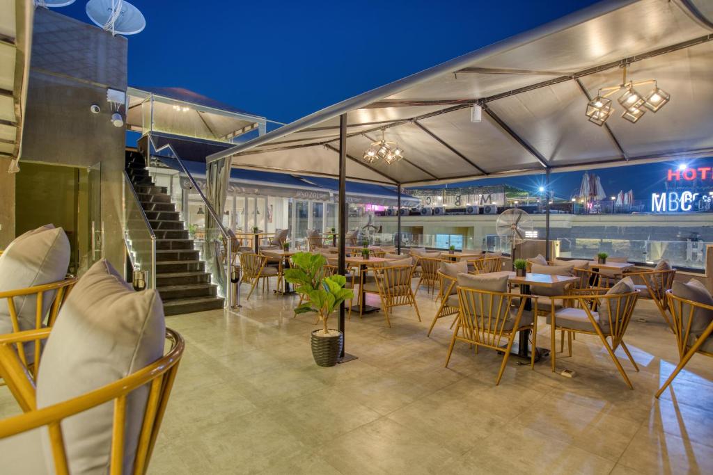 Restaurace v ubytování Nozol Pyramids Hotel and Spa