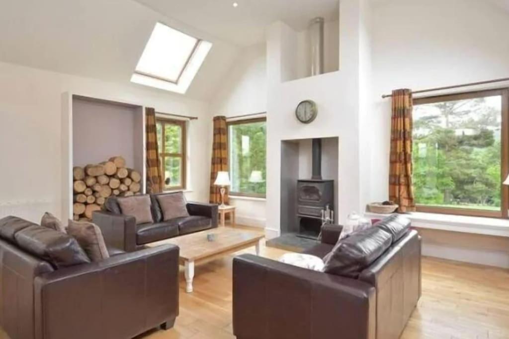 Holly Tree Lodge with Sauna near Glenshee 5