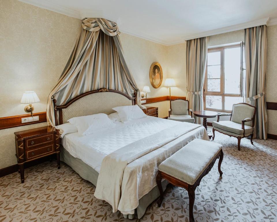 Candido Hotel 2*