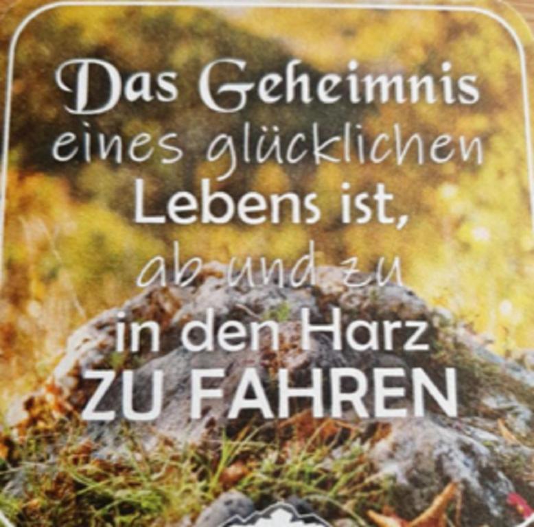 ein Bild eines Zeichens, das das germanithsums gibt, in der Unterkunft Ferienwohnungen Marianne Lau in Wernigerode