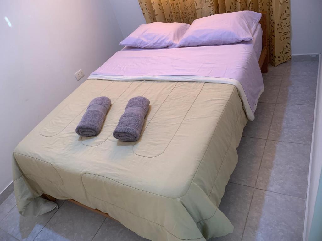 Home near Pimentel beach with parking - Double Room With Park View