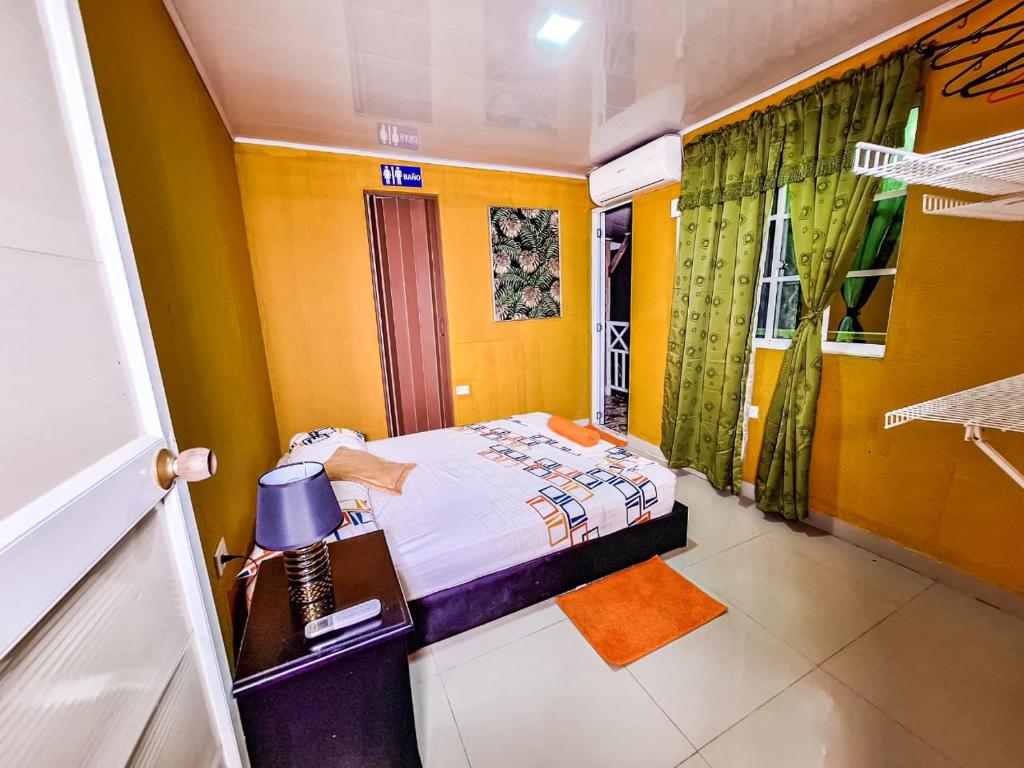 Postel nebo postele na pokoji v ubytování Posada Hostel Adri