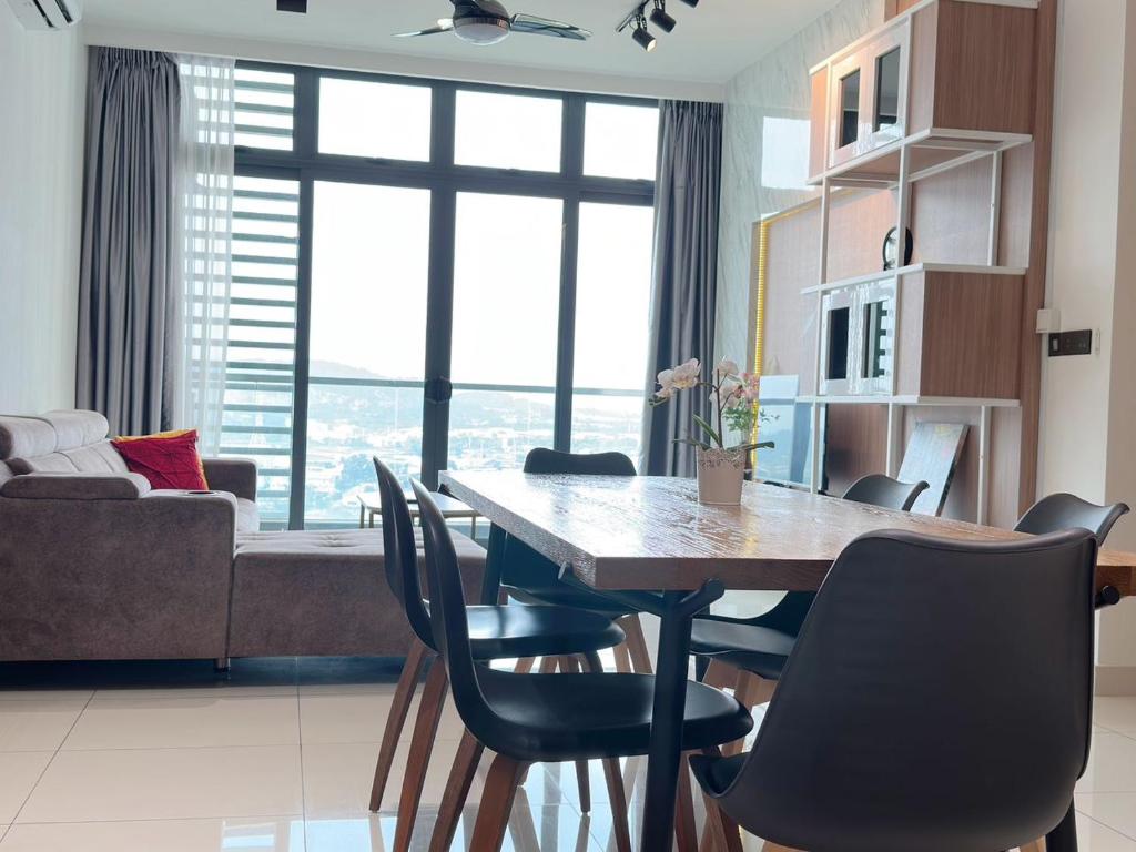 Kuchyň nebo kuchyňský kout v ubytování Cozy couple apartment suite