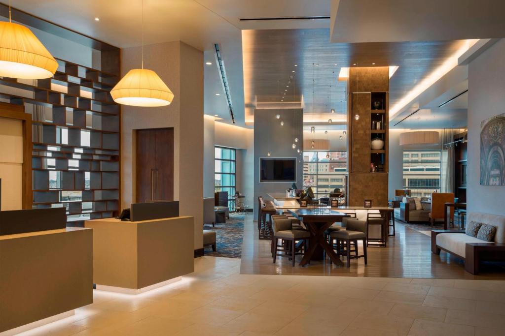 Buffalo Marriott at LECOM HARBORCENTER photo