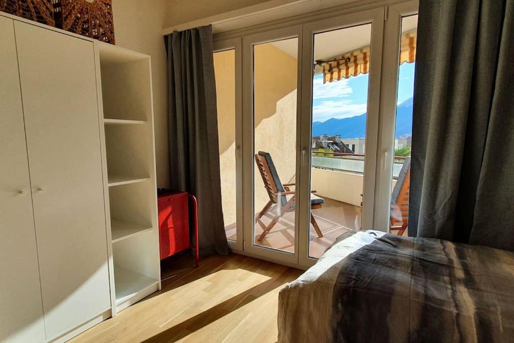 Postel nebo postele na pokoji v ubytování Apartment via San Carlo in Muralto-Locarno
