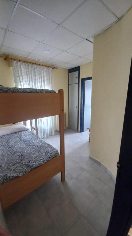 Albergue de Villamanín - Habitación Individual Con Baño Privado
