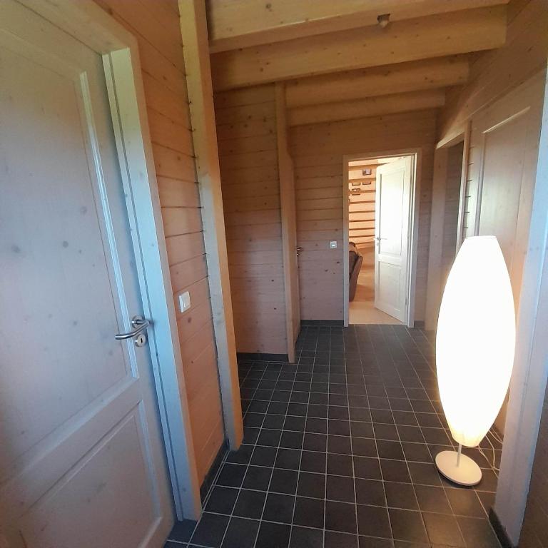 Fotografie z fotogalerie ubytování Le gîte Pierre et Bois v destinaci Houffalize