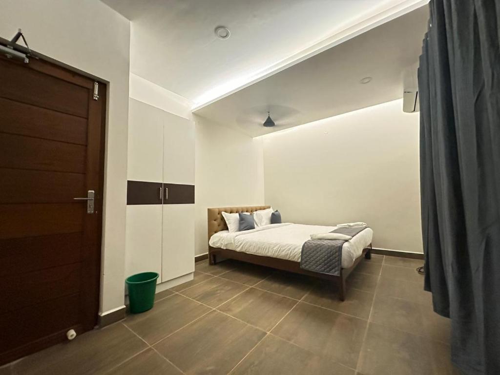 Postel nebo postele na pokoji v ubytování Serene Villa