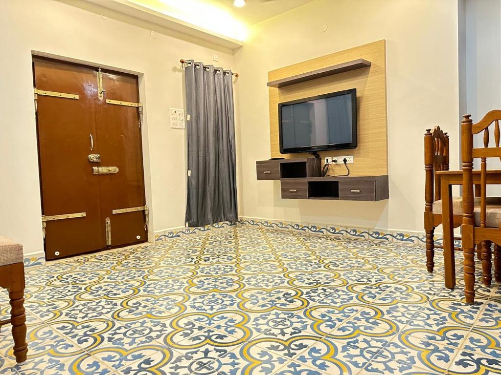 Kuchyň nebo kuchyňský kout v ubytování Serene Villa