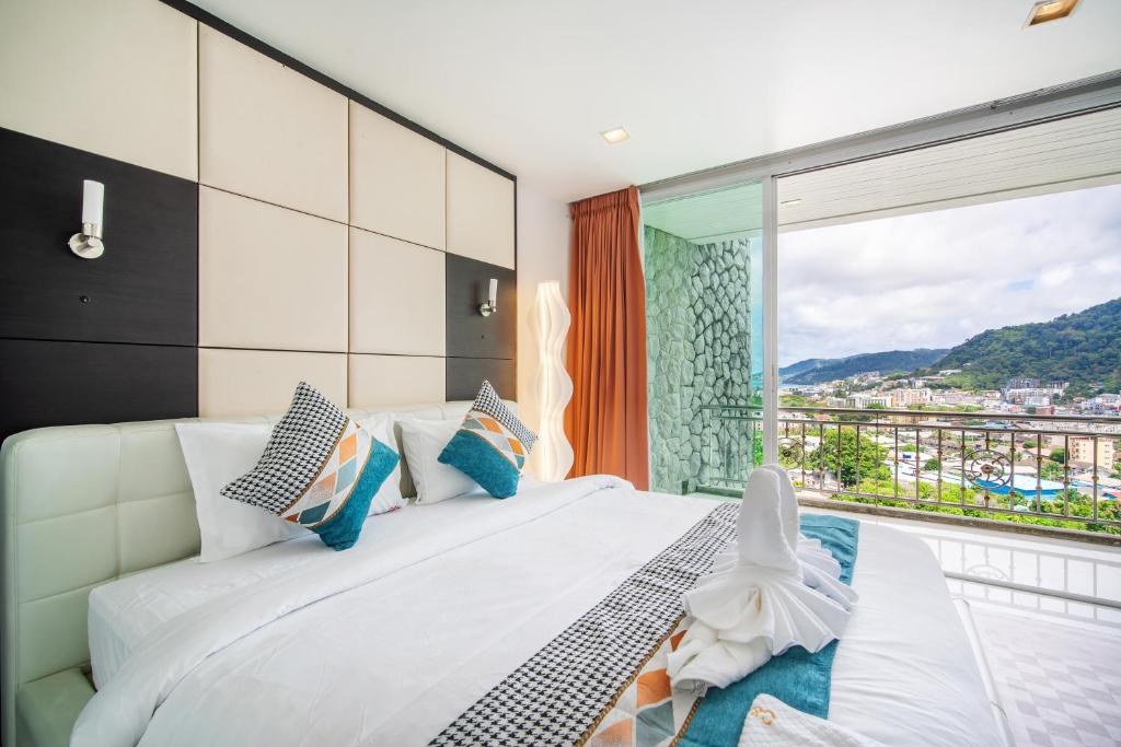 فضای داخلی patong villa2：四卧泳池别墅/两个海景房/近班赞酒吧街 در پوکت - تصویر ۳