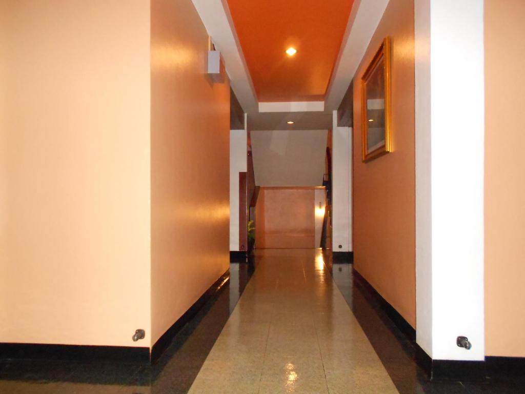 B.S. Court Hotel Sathorn - Resim 15