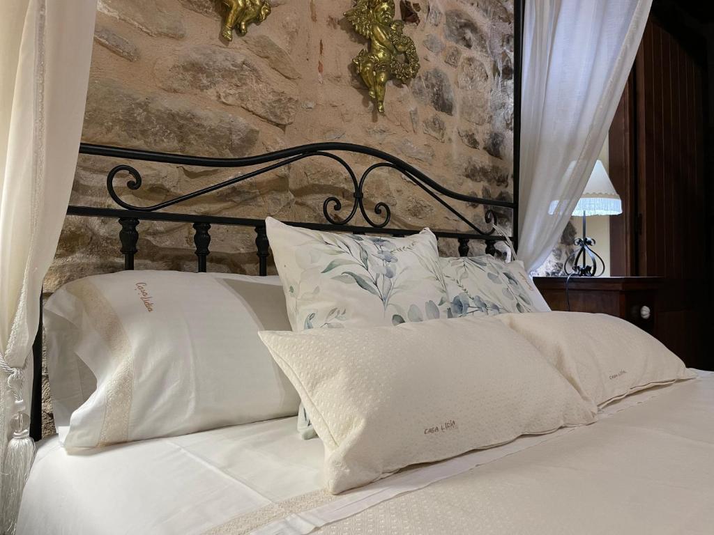 Postel nebo postele na pokoji v ubytování Casa Lidia - Antigua Posada Real