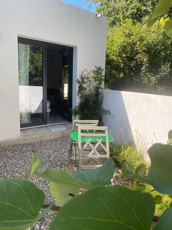 Zdjęcie z galerii obiektu CHAMBRE COSY w mieście Santa-Lucia-di-Moriani