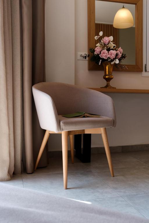 Aphrodite Hotel - 17