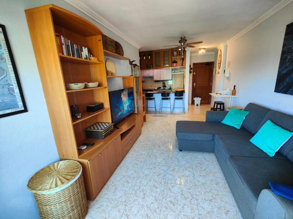 Kuchyň nebo kuchyňský kout v ubytování Vacacional Candelaria vistas al mar con garaje gratuito