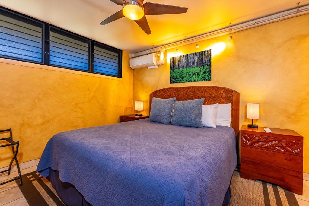 Postel nebo postele na pokoji v ubytování Escape to Your Oceanside Dream in Kihei