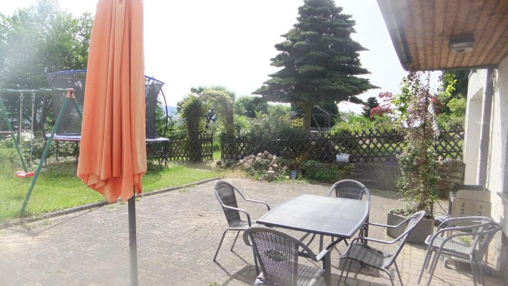 Ferienwohnung Hochwald - 带露台的公寓