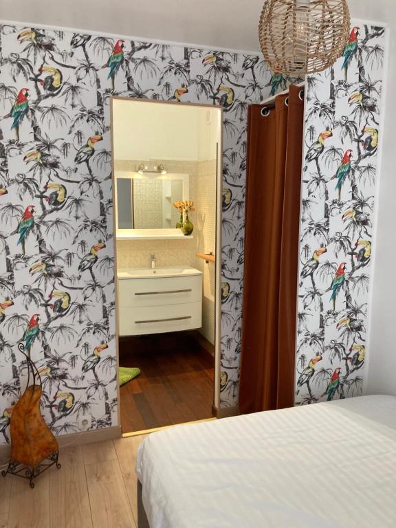 Cosy Clichy - Parc Salengro - Appartement Avec Balcon