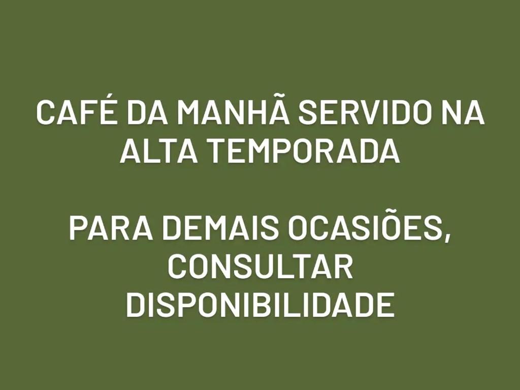 een set van drie teksten met de woorden cafe da manuanavenido nella bij Hotel Girassol in Imbé