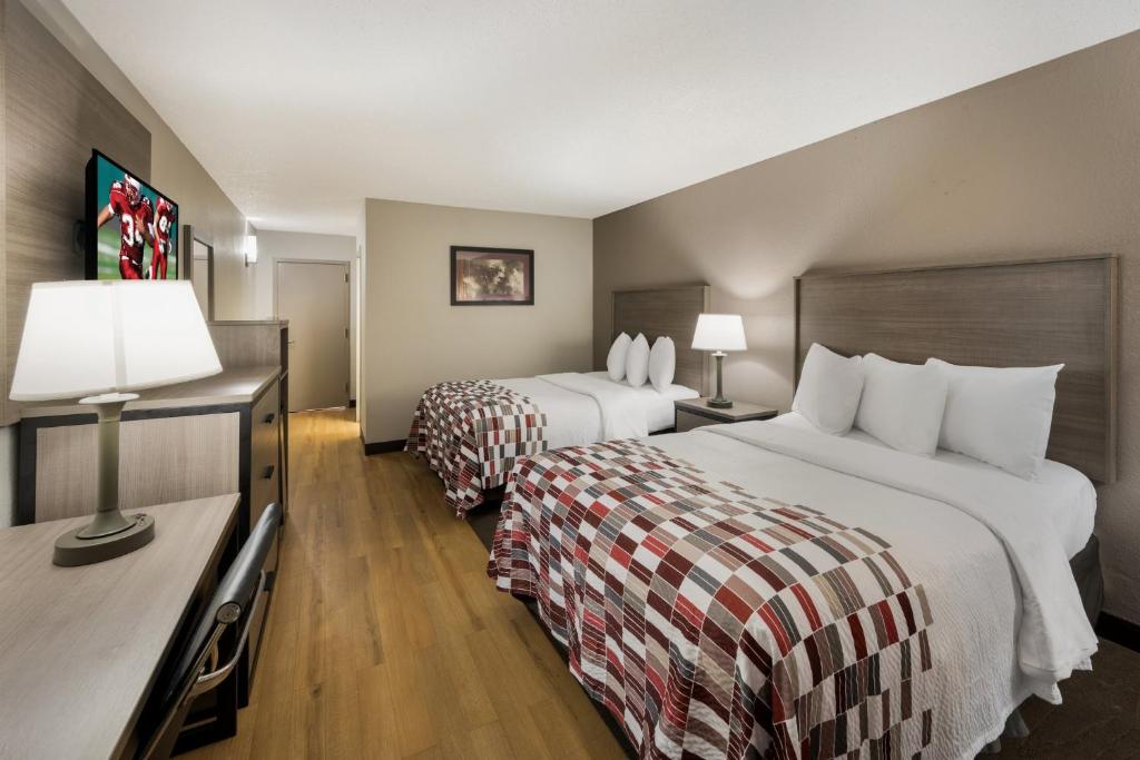 Red Roof Inn Dumfries-Quantico - 豪华双人间 - 带两张双人床 - 禁烟
