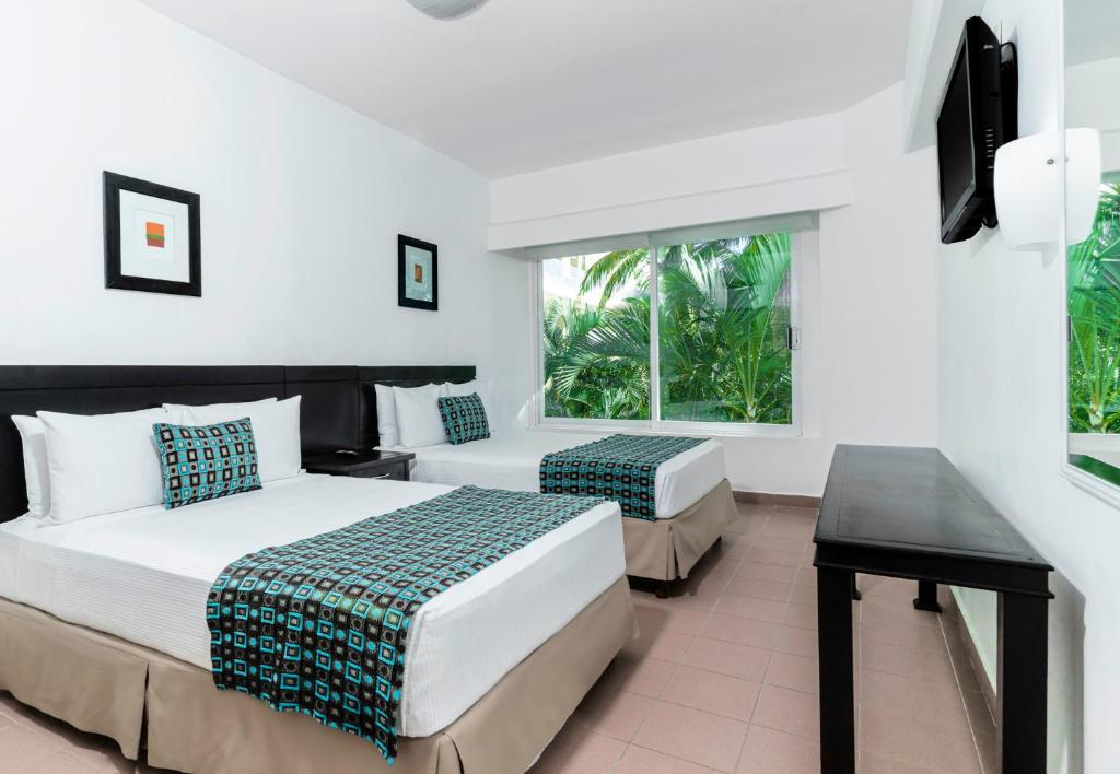 Krystal Ixtapa All Inclusive - Standard Double Room