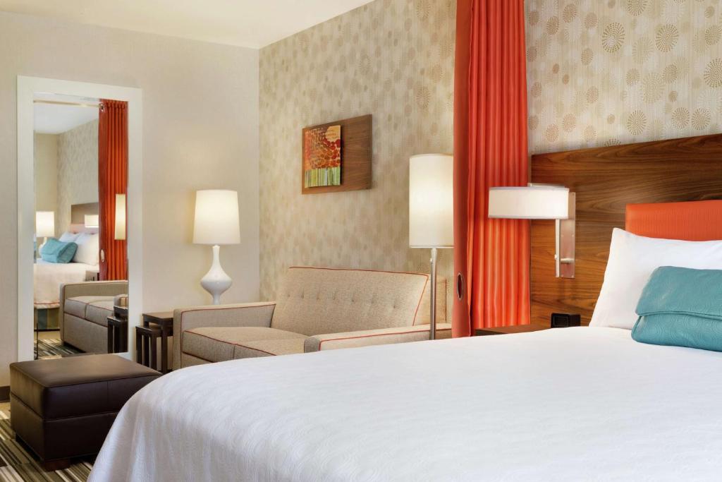 Postel nebo postele na pokoji v ubytování Home2 Suites By Hilton Richland
