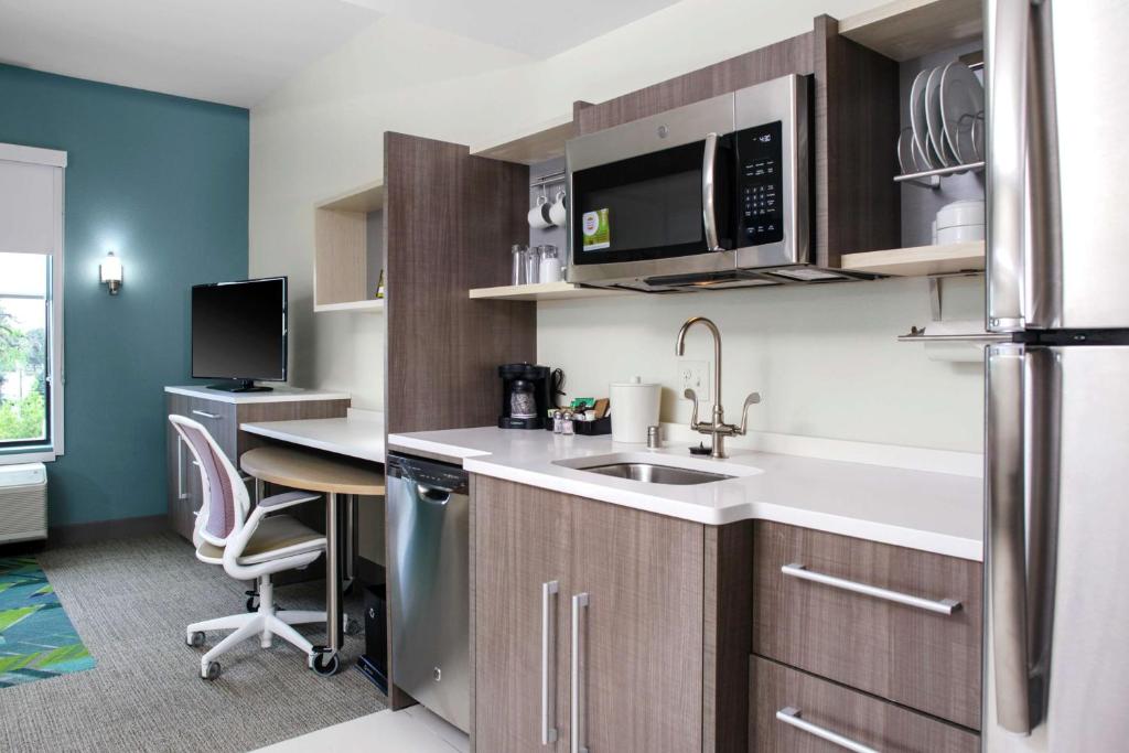 Home2 Suites By Hilton Fort Collins - Estudio Con 2 Camas Grandes - No Fumadores