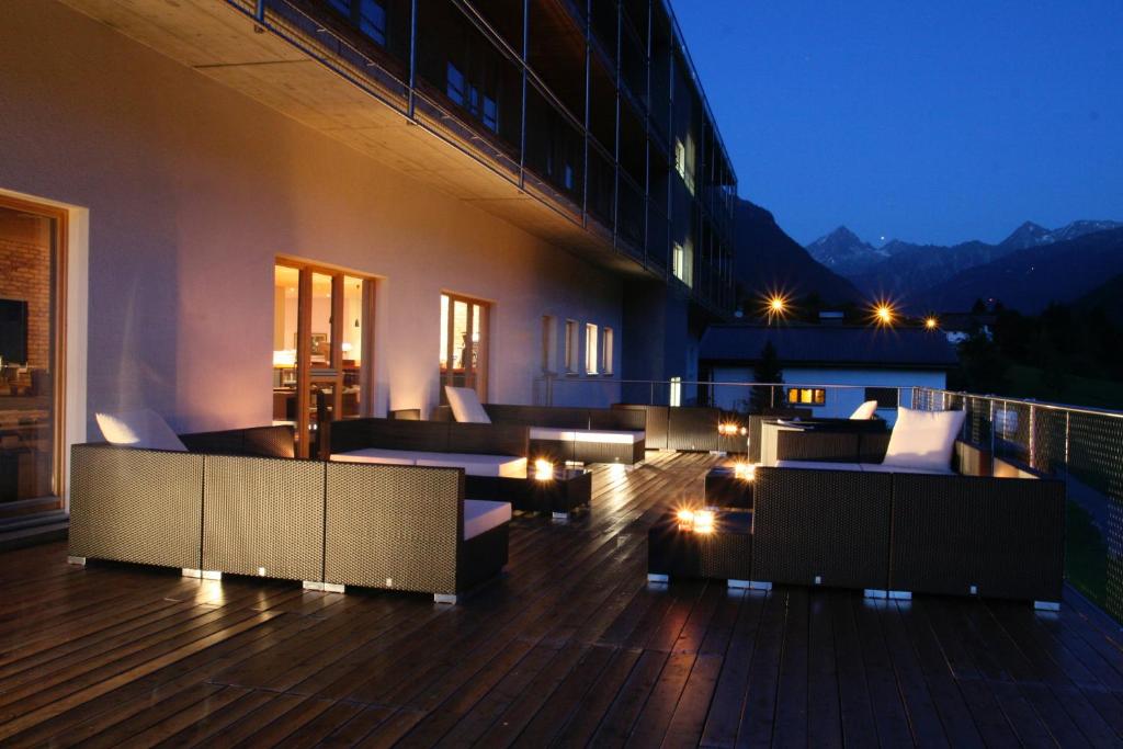 Balkón nebo terasa v ubytování Base Aktivhotel Montafon