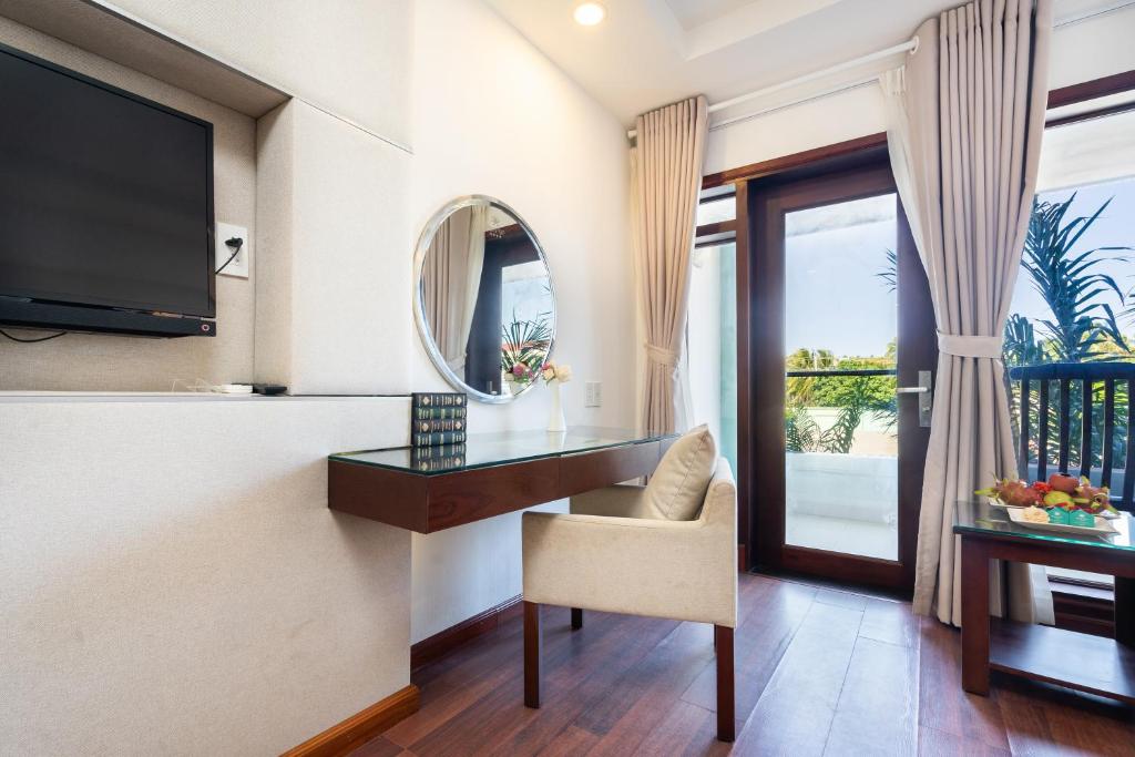 Phòng Superior Giường Đôi Nhìn Ra Vườn