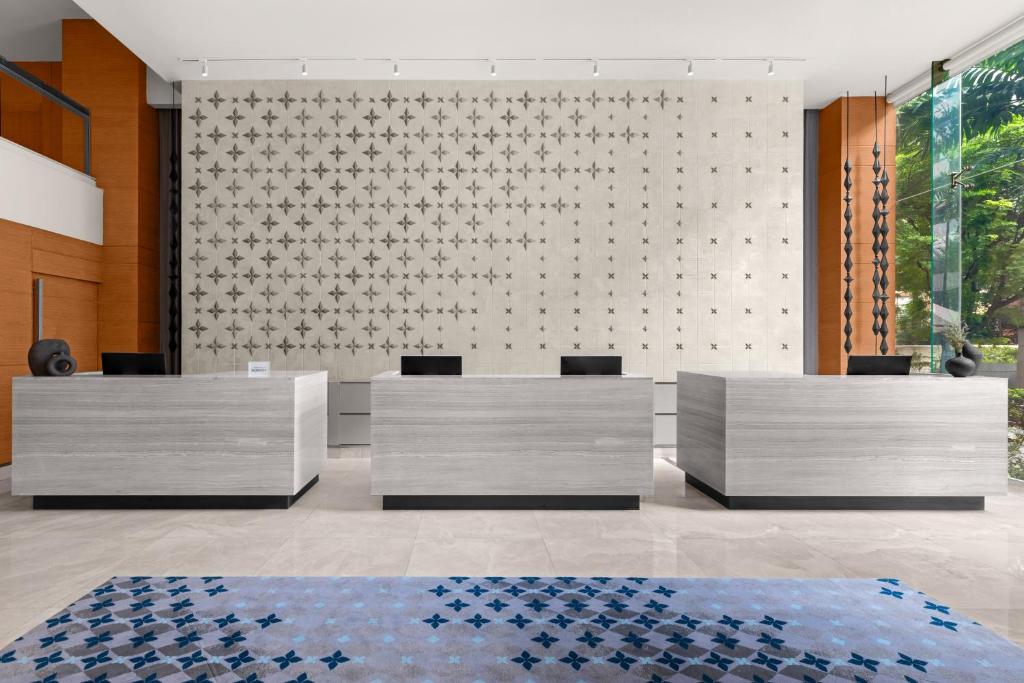 Courtyard by Marriott Bangkok - Resim 6