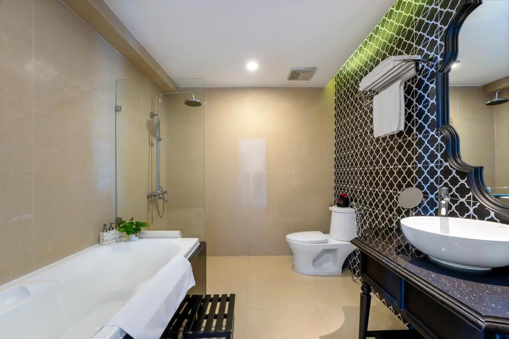 Phòng tắm tại Hadana Boutique Resort Hoi An