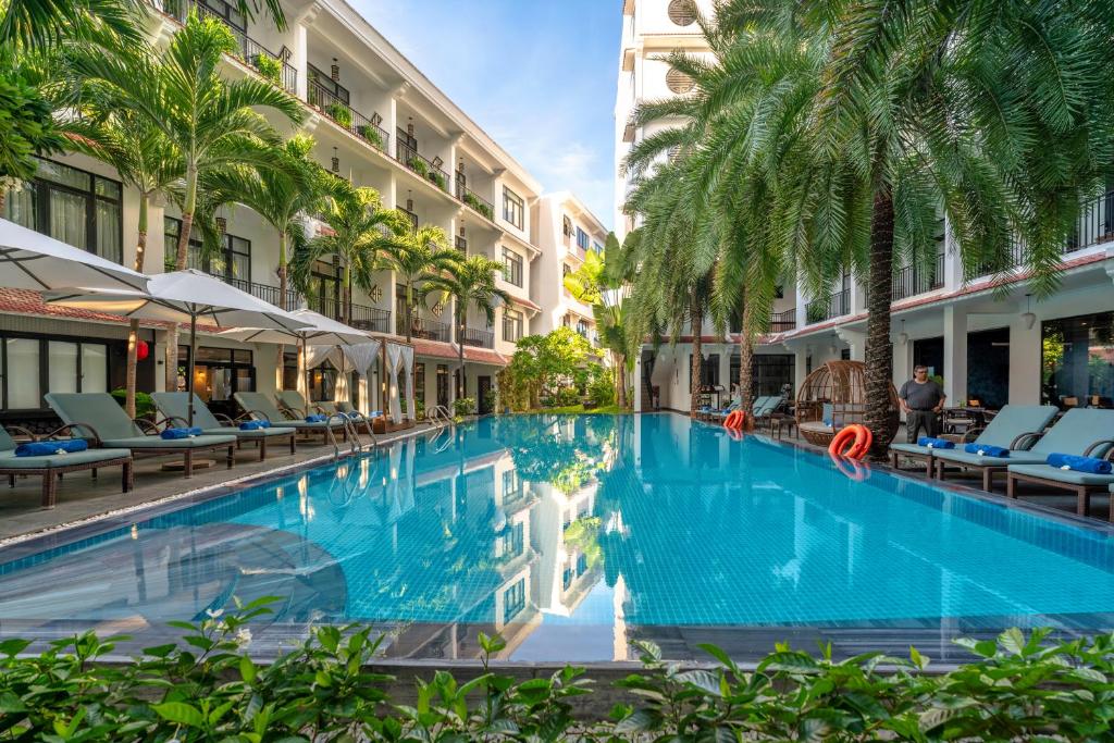 Bazén v ubytování Hadana Boutique Resort Hoi An nebo v jeho okolí