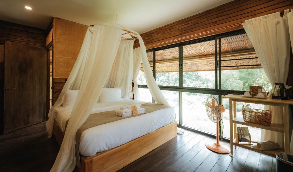 อุ่นไอมาง สะปัน - Camera Doppia Con Balcone