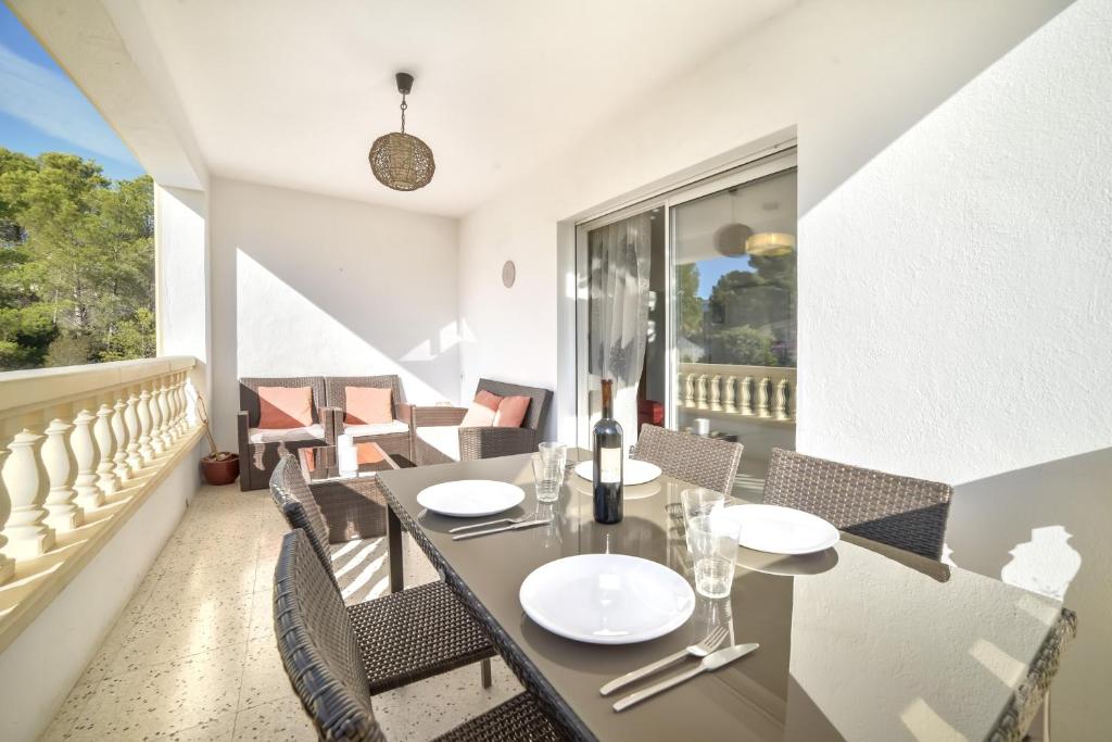 En balkon eller terrasse på Villa Benicuco 4 - PlusHolidays