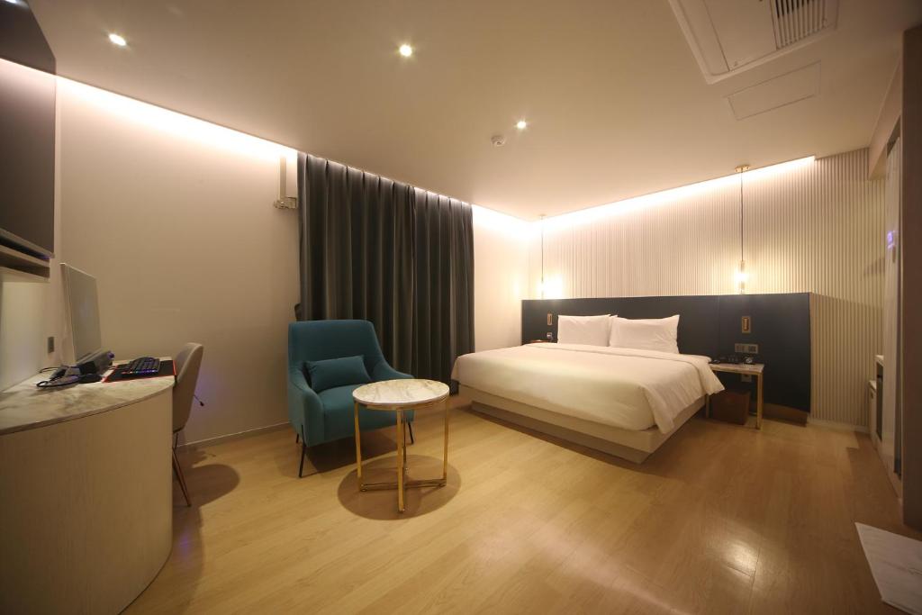 H Avenue Hotel Minam - Camera Doppia Deluxe